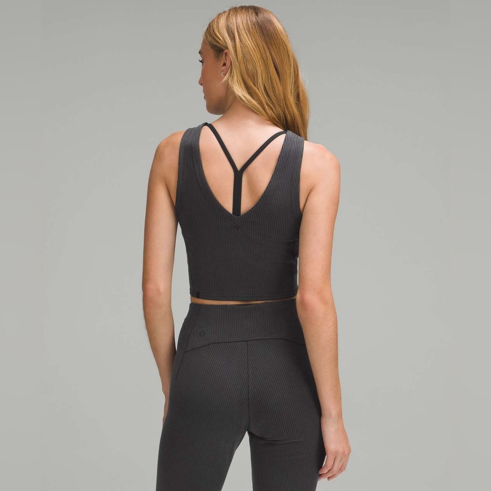 Lululemon Black Ribbed Softstreme Crop Tank Top Athletic Yoga Workout Cami - Picture 6 of 6